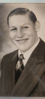 Gerald Rabe's Instagram, Twitter & Facebook