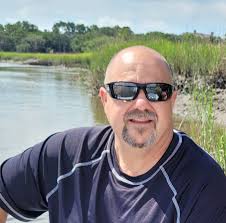 Psychological term for staring at vehicle?