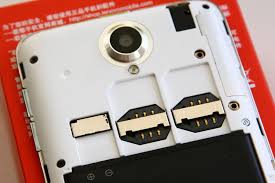 Datei:Lenovo S650 SIM card slots.JPG ...