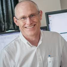 Peter Thorne's Instagram, Twitter & Facebook