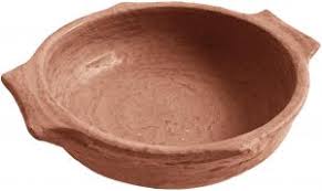 There clay pots are used around the world and therefore offer a wide variety of recipes stemming from all different cuisines. Handmade Oven Clay Pot Aswan Clay Pottery Cookware Small Size Buy Online Cookware At Best Prices In Egypt Souq Com