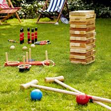 Mar 23, 2021 · every parent wants their child's birthday to be special, which is, perhaps, why organising a child's birthday party can often feel very stressful! Garden Party Ideas 23 Ways To Host Outdoor Gatherings In Style