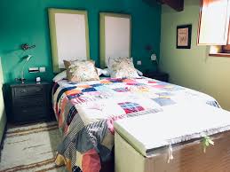 Casas rurales en segovia, los alojamientos con más encanto de la provincia. Habitacion Doble Cama Matrimonio En Pension Trescasas Casa Rural Segovia Updated 2020 Tripadvisor Trescasas Vacation Rental