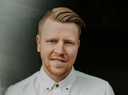 Først da Kevin (28) fra Stavanger byttet etternavn, begynte jobbtilbudene å  renne inn