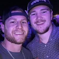 TRAVIS SANDLIN (@travytrav68)