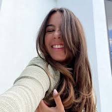 Julia Paige's Instagram, Twitter & Facebook