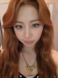 Performance challenges and maintaining focus during outdoor events