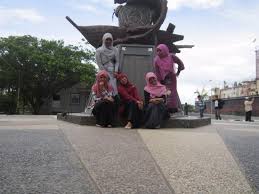 We did not find results for: Jam Yang Menunjukkan Waktu Kejadian Picture Of Boat At Desa Lampulo Banda Aceh Tripadvisor