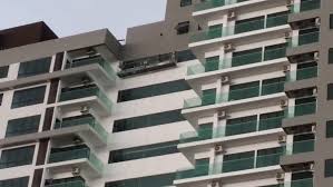 The place is surrounding with banks, college, tabung haji, post office and near to lrt station. Grand Sofo Kelana Jaya Nirwana Aluminium