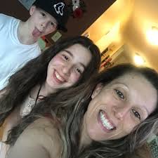 Free items available in Lynn area, including furniture and toys