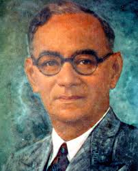 Dato' onn jaafar dilahirkan di seri gambir, jalan gertak merah, johor bahru pada 12 februari 1895 serta merupakan anak kepada datuk jaafar bin haji muhammad, menteri besar johor yang pertama. Dato Onn Jaafar Tokoh Anak Gemilang Malaysia The Thirteen Million Plus Ringgit Guy Rambles