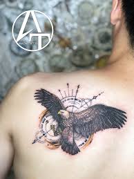老鷹 飛行 水 3d圖 天空 海. è€é·¹ å¹¾ä½•åˆºé'å¸« éˆç•° Amazing Tattoo éˆç•°ç´‹èº« Facebook