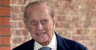 Prince Philip enters hospital for hip surgery