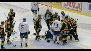 Tyler vesel om sina första dagar i hv71. Hockeyrelaterat