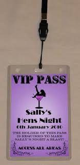 585d23ae657cffdc0db66dd7e43ae98b Jpg 290 596 Pixels Idee Invitation Enterrement De Vie De Jeune Fille Evjf