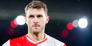 Gimenez gelinkt aan Feyenoord-exit: Newcastle, Serie A en Kökcü-hereniging