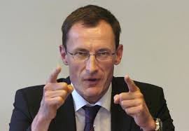 Lutte contre la criminalité : Le fédéralisme suisse laisse souvent la  police dans le flou