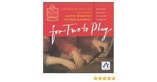 A close look at the inside. For Two To Play Harpsichord Music For Four Hands Moroney Beaumont Mozart Bach J C Tomkins Amazon De Musik