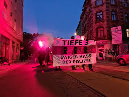 Wann wird auf der kreditkarte abgebucht? Wann Bucht Die Sparkasse Samstags