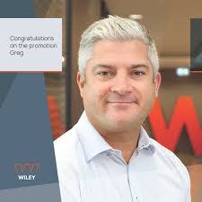 Lynn Wiley's Instagram, Twitter & Facebook