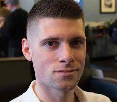 Model rambut seperti ini biasanya kerap menggunakan pomade untuk menatanya. 35 Model Rambut Cepak Pria Keren Tentara Polisi Taruna