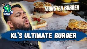 BEST BURGER IN KUALA LUMPUR?! 🍔🇲🇾