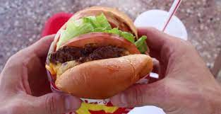 This will help in forming a burger that will stay together. The Perfect Way To Eat A Burger With No Mess Or Sticky Fingers According To Science Food Hacks Wonderhowto