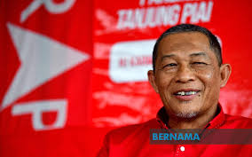 Statistik keputusan parlimen & dewan undangan negeri (dun) mengikut negeri. Bernama Kalah Di Pontian Pada Pru14 Karmaine Azam Bangkit Di Tanjung Piai