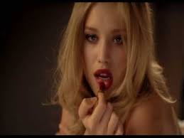 Julie ordon is a 36 year old swiss model. Le Rouge Chanel Hq Julie Ordon Youtube