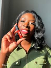 The Ultimate Guide to Hard Candy's Juiciest Lip Oil