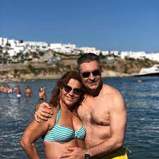 Φυσικά, το twitter φαίνεται ότι την αμφισβητεί. H Despoina Moirarakh Sth Mykono Pozarei Abafh Xwris Retoys Eikones Zwh Iefimerida Gr