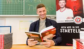 72 seiten, hardcover, 2 bände in einem band preis: Thomas Muller Offizielle Homepage