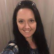 Mara Costa's Instagram, Twitter & Facebook