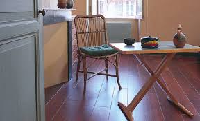 Realiser Une Chape Seche Pour Poser Un Parquet Stratifie En 2020 Parquet Stratifie Parquet Renovation Vieille Maison