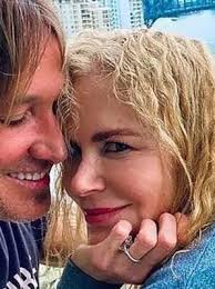 Paeroa family's vehicle alight after broken cellphone sparks fire