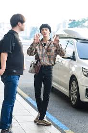 Saltedvanilla On Twitter Airport Fashion Kpop Korean Airport Fashion Japanese Streetwear