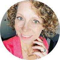 Melissa Figgins's Instagram, Twitter & Facebook