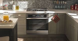 Or choose a preset temperature setting with bake assist temps. Amana Wall Ovens Reviews Features Prices
