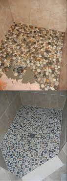 Part of making a bathroom look as beautiful as possible is choosing the right floor tiles. Pin On Casas Pequenas