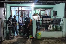 Ada 21 kabupaten/kota di jawa tengah yang menyelenggarakan pemungutan suara pemilihan kepala daerah (pilkada) serentak, rabu (9/12/2020). Terduga Teroris Yang Tinggal Di Bandung Kerap Gelar Pengajian Hingga Pukul 3 Pagi Prfm News