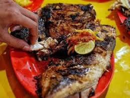 Kentang rebus segar atau nasi basmati atau ubi jalar panggang. 5 Kuliner Ikan Bakar Favorit Warga Malang Raya Amazing Malang