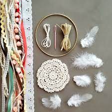 Dreamcatchers are traditionally protective charms used to catch bad dreams in their webs and filter down only good dreams to young sleepers. Diy Dream Catcher Kits 34 Www Thehousephoenix Etsy Com Diy Craft Kits Dream Catcher Kit Dream Catcher Diy