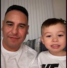 𝔞𝔯𝔱 𝔠𝔞𝔰𝔱𝔯𝔬 𝔩𝔬𝔰𝔱 𝔦𝔫 𝔭𝔥𝔬𝔢𝔫𝔦𝔵