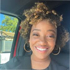 Ashliegh Mitchell Email & Phone Number