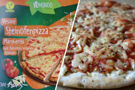 Bei stationären angeboten kann die produktverfügbarkeit von der filialgrösse und region abhängig sein. Lidl Wie Schmeckt Die Vegane Pizza Margherita Hier Unser Testbericht