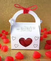 48 homemade valentine's day treats made to make for the one you love. Valentine S Day Treat Boxes Cricut Valentines Projects Valentine Crafts For Kids Valentine Crafts