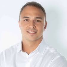 From Uber Driver -> SDR -> AE in 2 years 😲