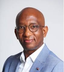 Mamadou Barry's Instagram, Twitter & Facebook