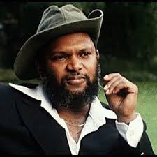 Biografía de Frank Hatchett