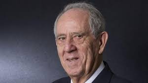 Musas del arte y estudiantes, en Xinzo